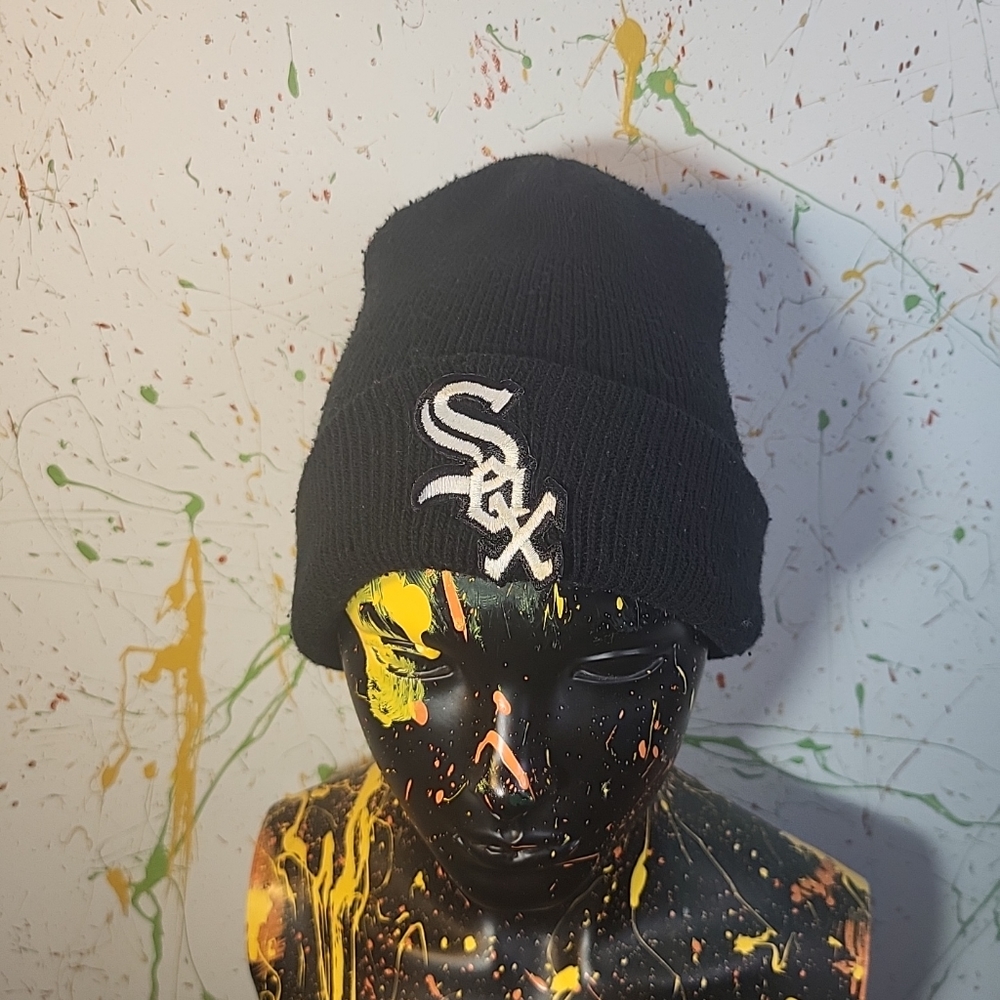 vintage white sox patch on vintage beanie USA Made